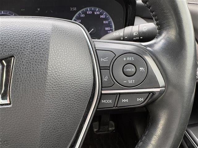 Toyota CROWN 2021 8197284-8