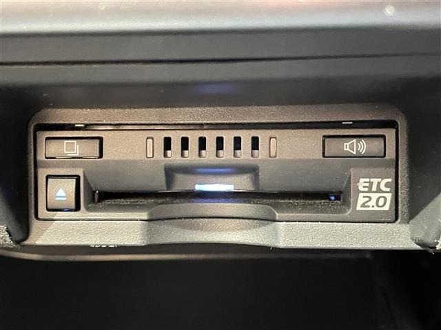 Toyota CROWN 2021 8197286-1