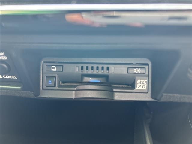 Toyota CROWN 2018 8197290-8