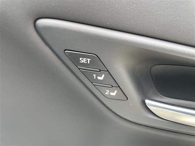 Toyota CROWN 2018 8197292-8