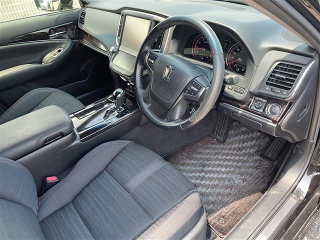 Toyota CROWN 2016 8197297-6