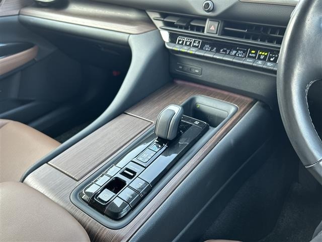 Toyota CROWN 2024 8197306-11