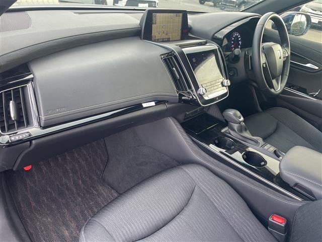 Toyota CROWN 2019 8197310-20