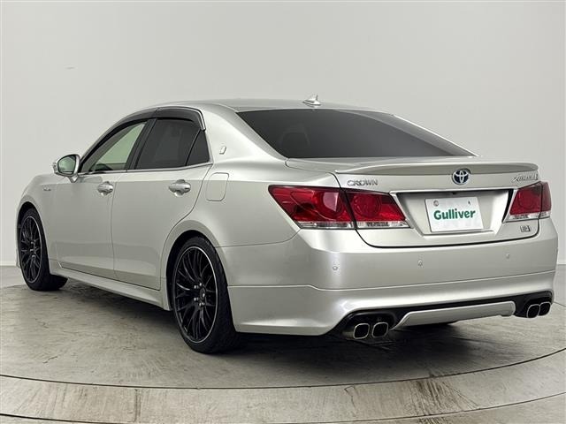 Toyota CROWN 2015 8197319-20
