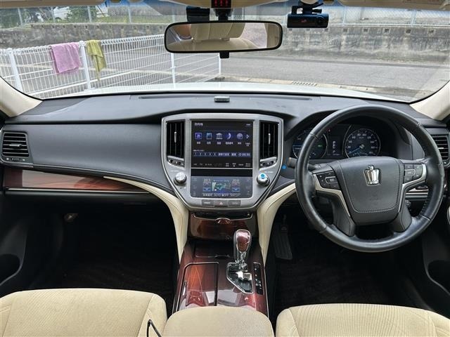 Toyota CROWN 2013 8197327-15