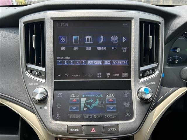 Toyota CROWN 2013 8197327-16