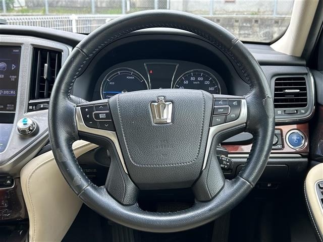 Toyota CROWN 2013 8197327-21