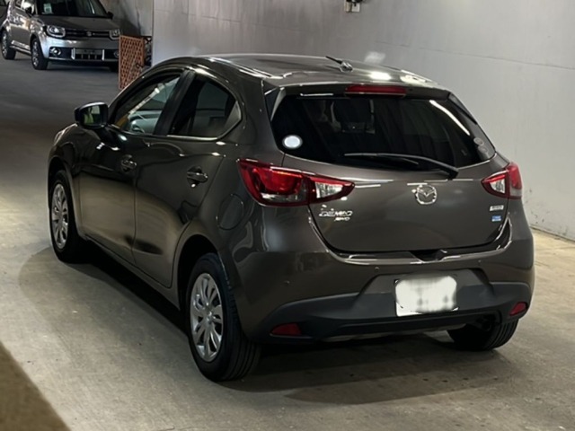 Mazda DEMIO 2018 8194021-1