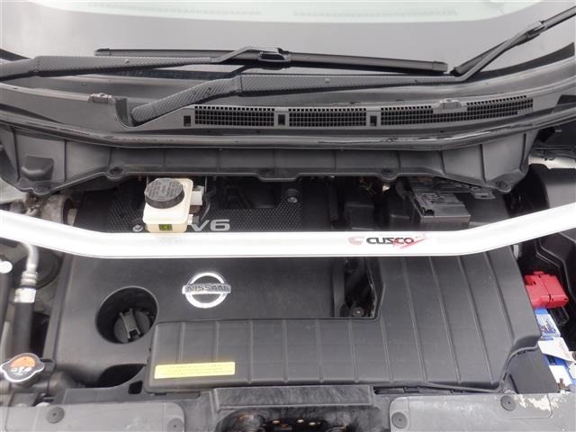 Nissan ELGRAND 2013 8194305-1