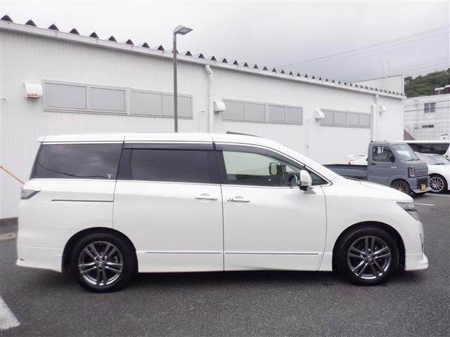 Nissan ELGRAND 2013 8194305-17