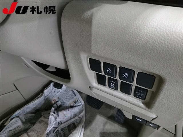 Nissan ELGRAND 2015 8194317-4