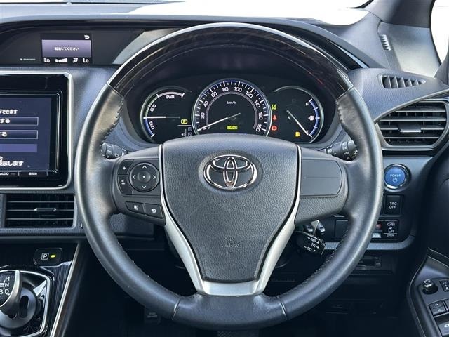 Toyota ESQUIRE 2017 8212040-3