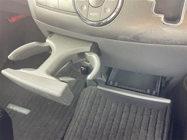 Toyota ESTIMA 2009 8212076-5