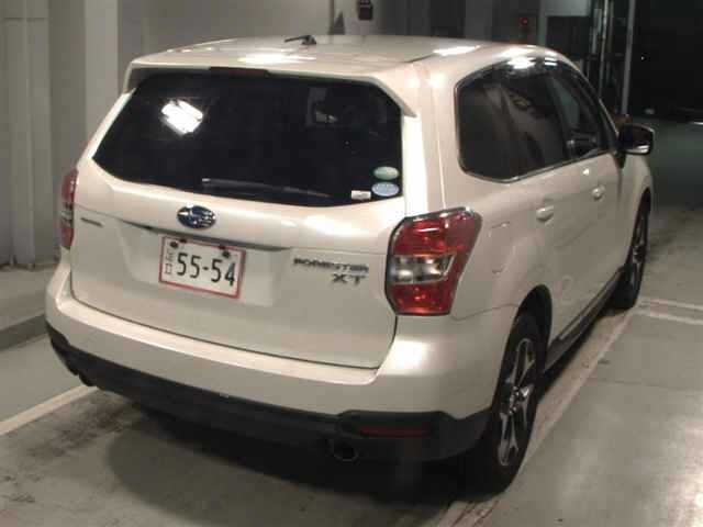 Subaru FORESTER 2013 8200209-5