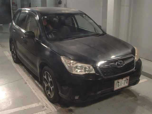 Subaru FORESTER 2013 8200211-0