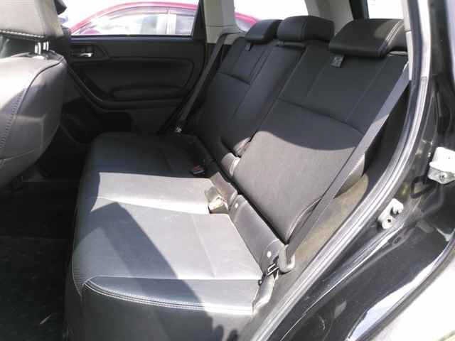 Subaru FORESTER 2013 8200211-9
