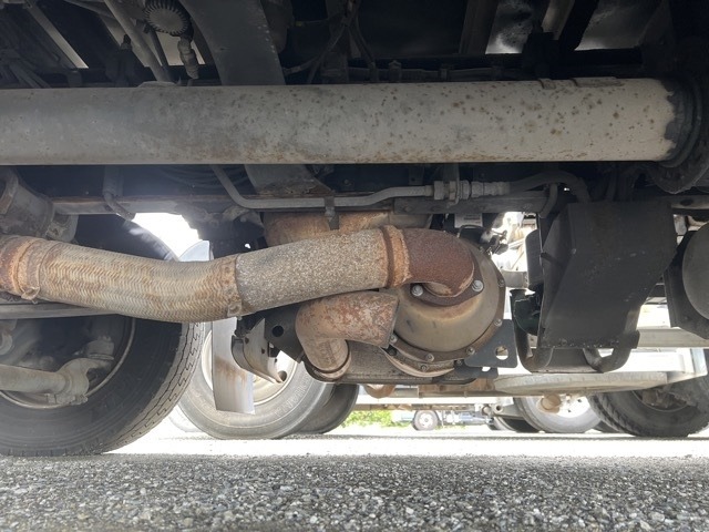 Isuzu GIGA 2012 8211668-13