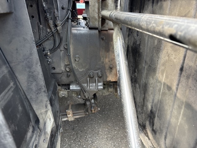 Isuzu GIGA 2019 8211680-11