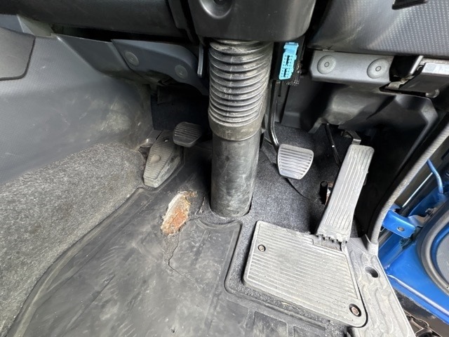 Isuzu GIGA 2019 8211680-4
