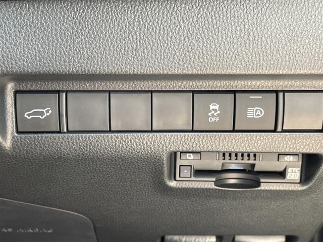 Toyota HARRIER 2021 8195452-9