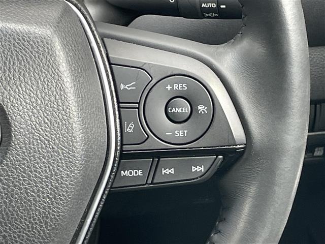 Toyota HARRIER 2023 8195463-1