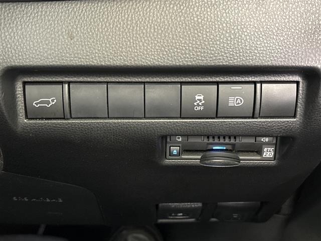 Toyota HARRIER 2021 8195507-9