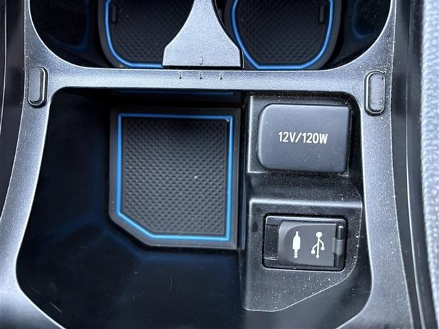 Toyota HARRIER 2015 8195520-4