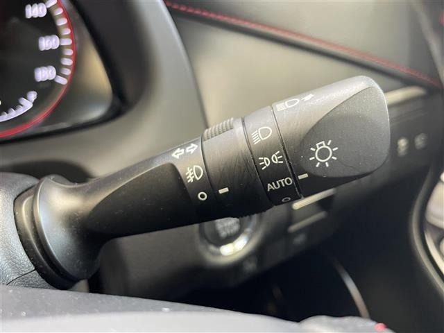 Toyota HARRIER 2017 8195572-9