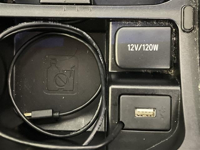 Toyota HARRIER 2018 8195649-1