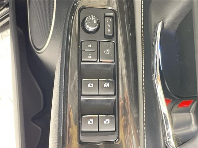 Toyota HARRIER 2018 8195649-2