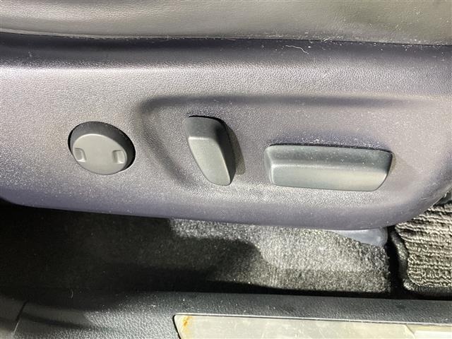Toyota HARRIER 2018 8195649-6