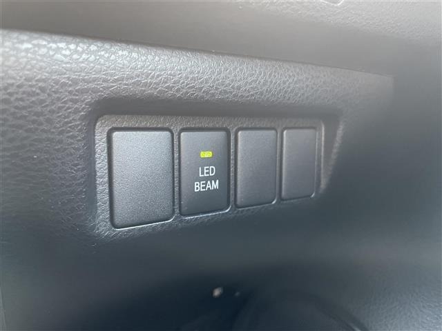 Toyota HARRIER 2019 8195705-4