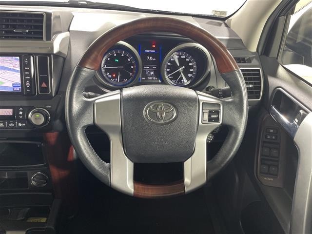 Toyota LAND CRUISER PRADO 2015 8211383-14