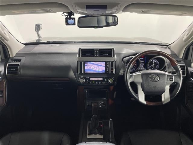 Toyota LAND CRUISER PRADO 2015 8211383-16