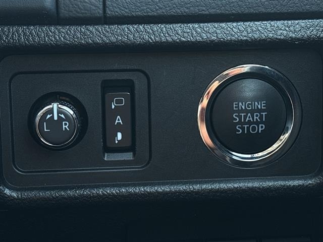 Toyota LAND CRUISER PRADO 2021 8211391-21