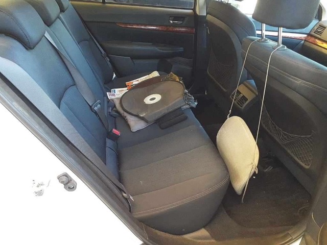Subaru LEGACY B4 2009 8211337-10