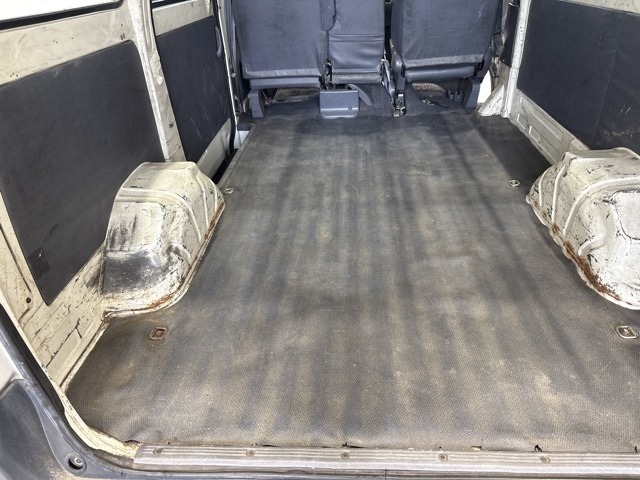 Toyota LITEACE VAN 2001 8193912-10