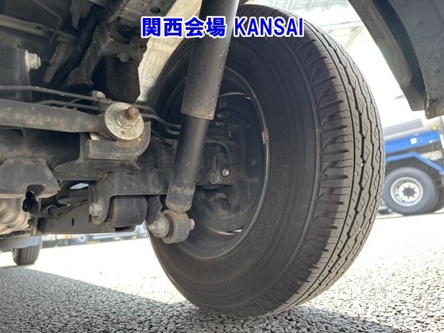Toyota LITEACE VAN 2017 8193913-11