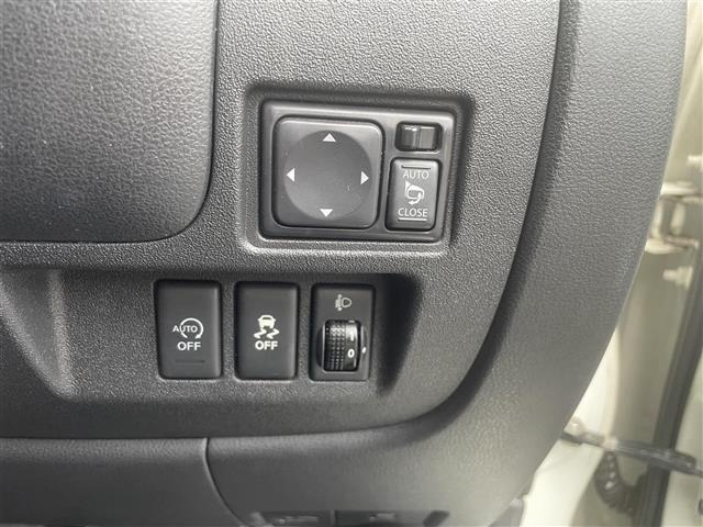 Nissan MARCH 2016 8212679-2