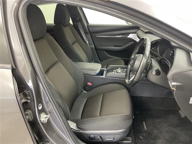 Mazda MAZDA3 2019 8195001-1