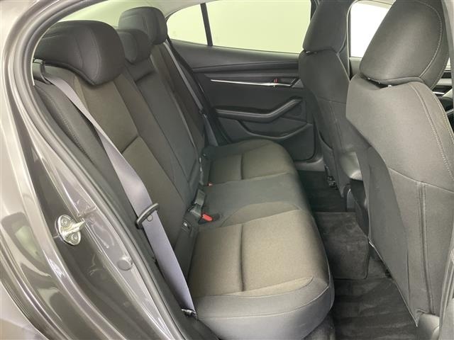 Mazda MAZDA3 2019 8195001-3