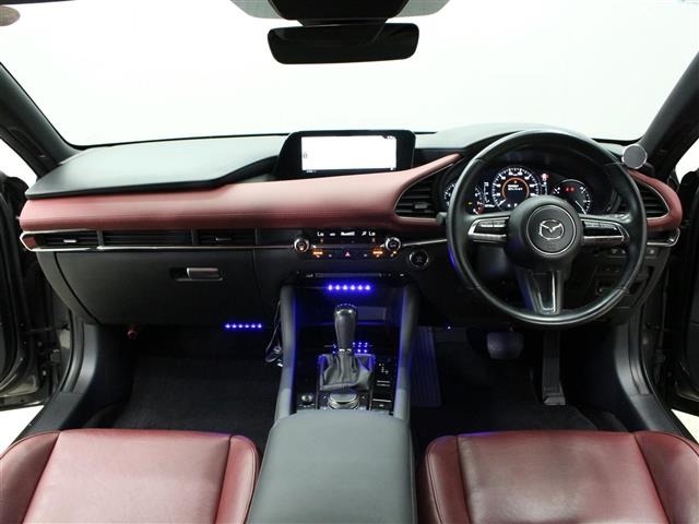 Mazda MAZDA3 2020 8195038-14