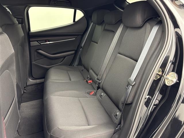 Mazda MAZDA3 2023 8195041-11
