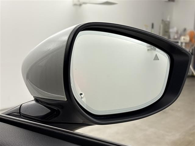Mazda MAZDA3 2021 8195054-11