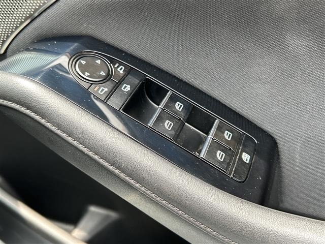 Mazda MAZDA3 2019 8195055-10