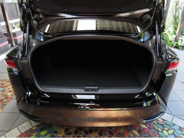 Toyota Mirai 2024 8204388-26