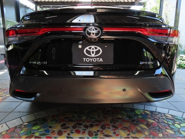 Toyota Mirai 2024 8204388-4