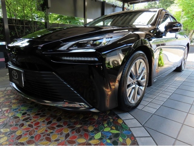 Toyota Mirai 2024 8204388-9