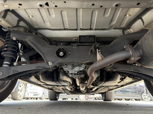 Mitsubishi OUTLANDER 2016 8206040-13