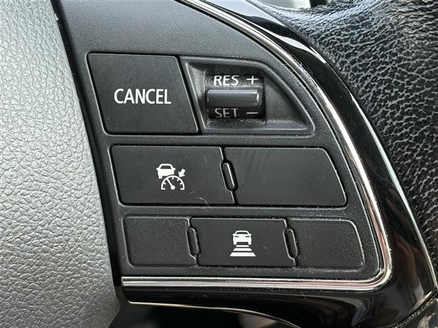 Mitsubishi OUTLANDER 2016 8206040-5